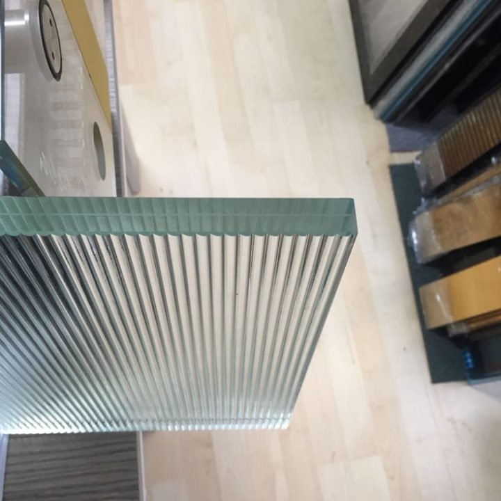 10mm Ultra Clear Muro Glass in Uae